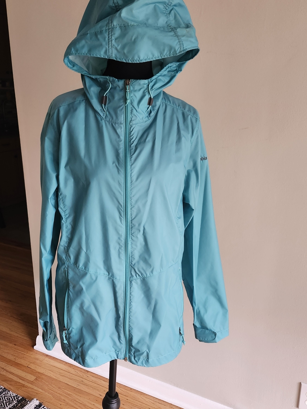 Columbia Teal Hooded Rain jacket